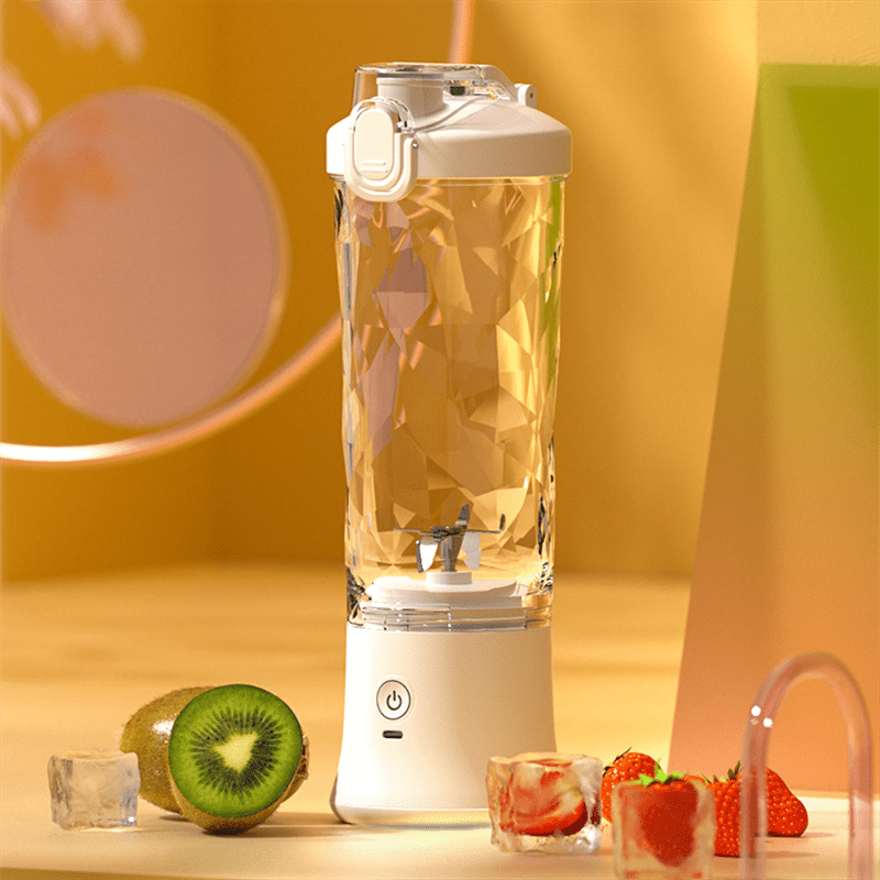 BLENDLY – Portable Smoothie Blender with Rechargeable Battery for Fresh Drinks Anywhere